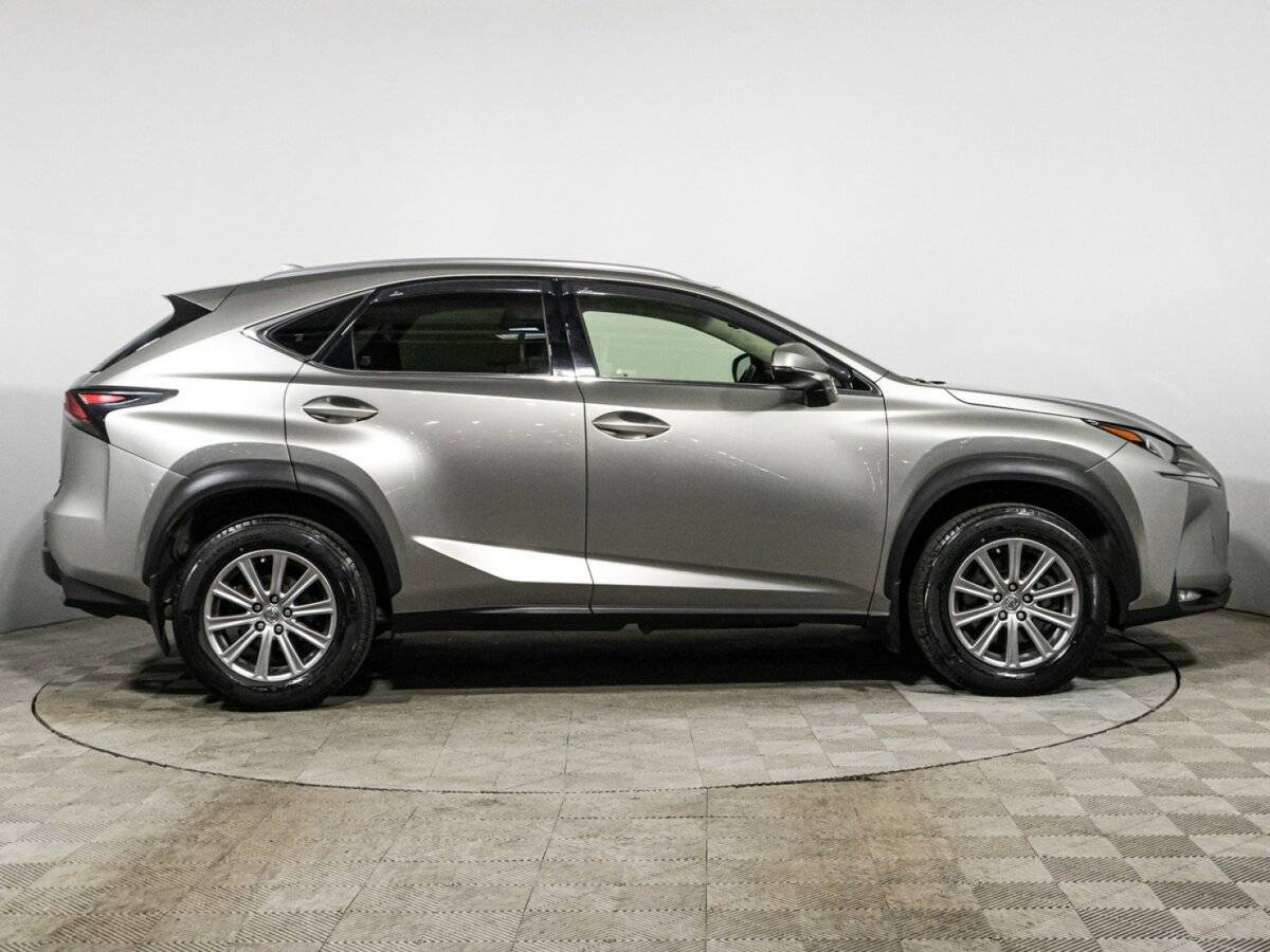 Lexus NX 2015