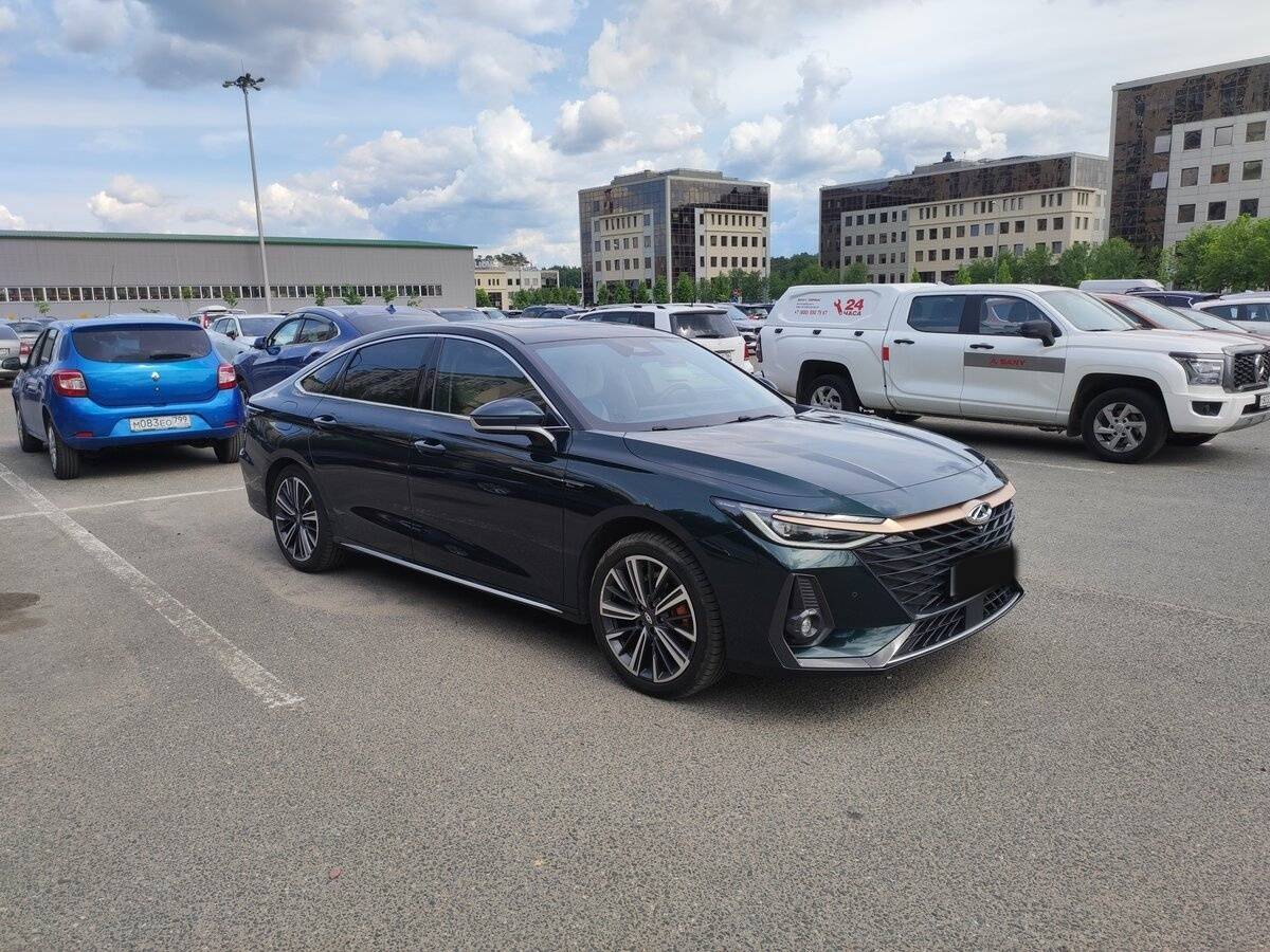 Chery Arrizo 8