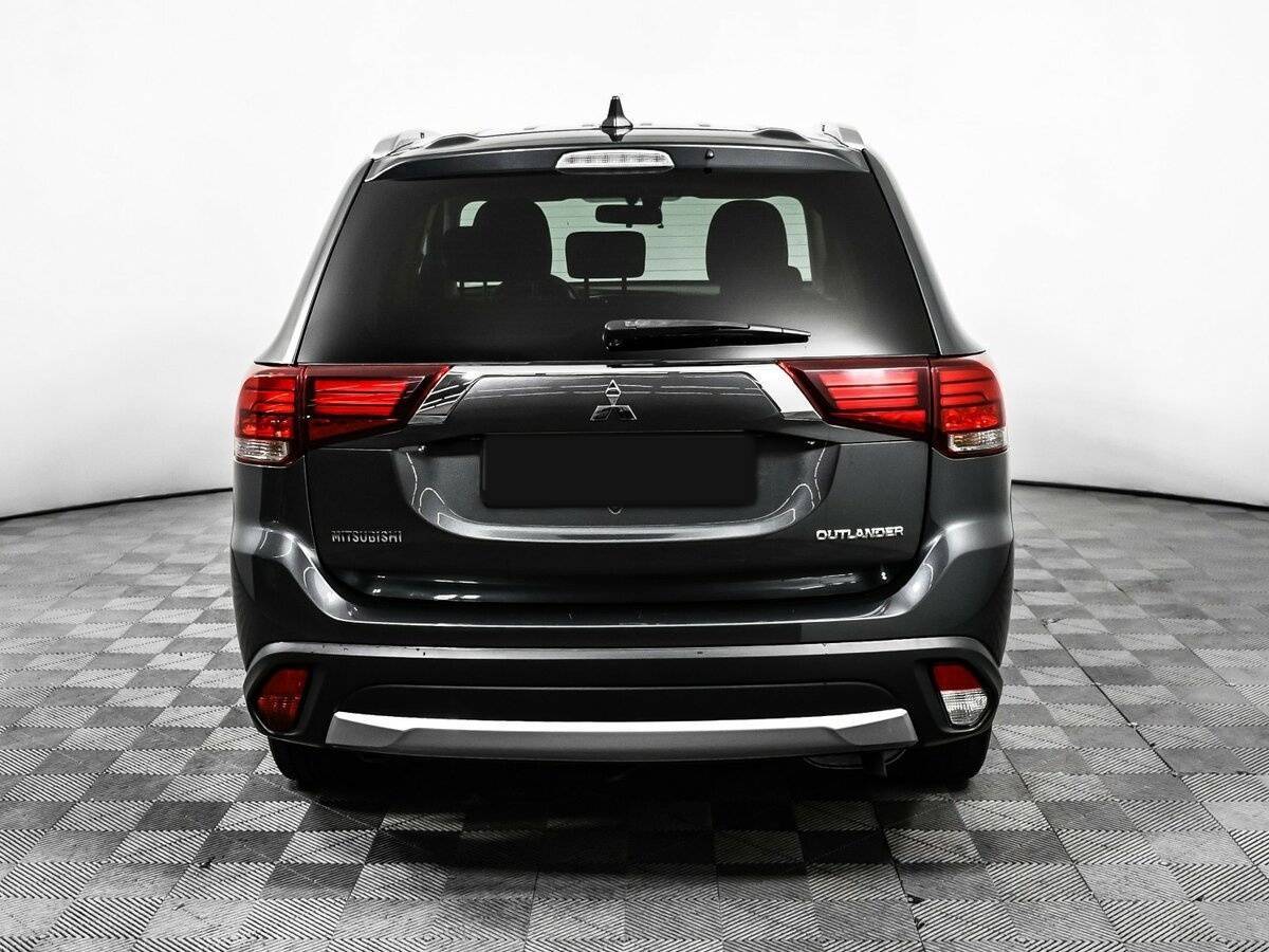 Mitsubishi Outlander 2018