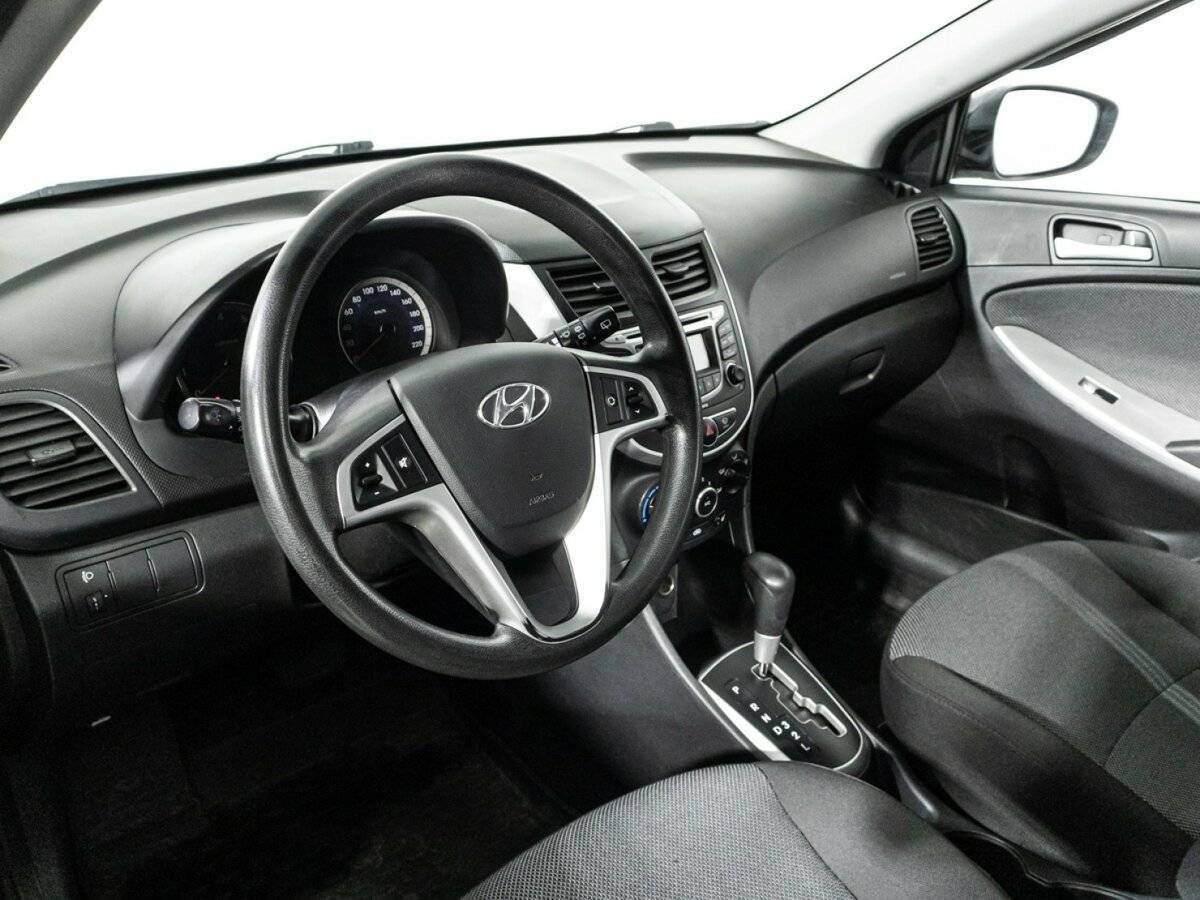 Hyundai Solaris 2011