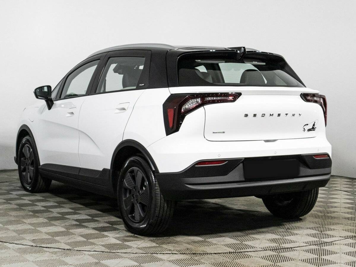 Geely Geometry E