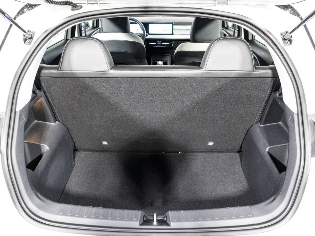 Geely Geometry E 2022