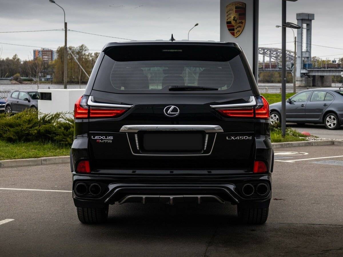 Lexus LX 2018