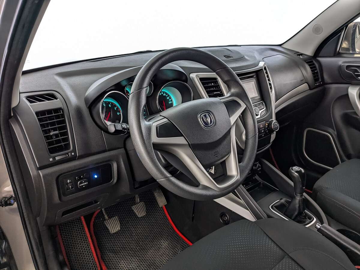 Changan CS35 2015