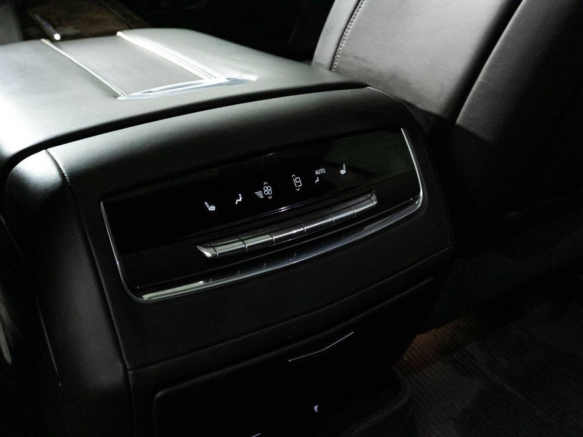 Cadillac Escalade 2021
