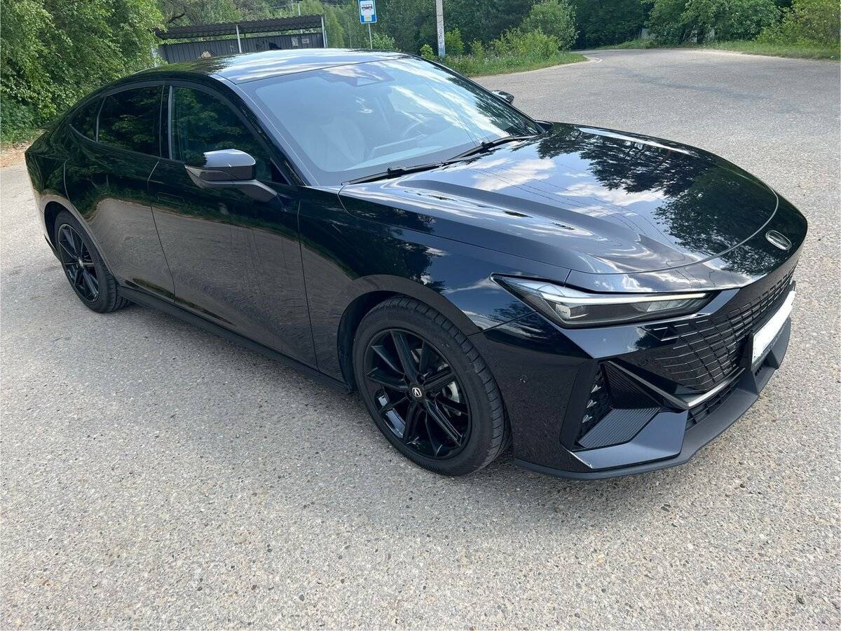 Changan UNI-V