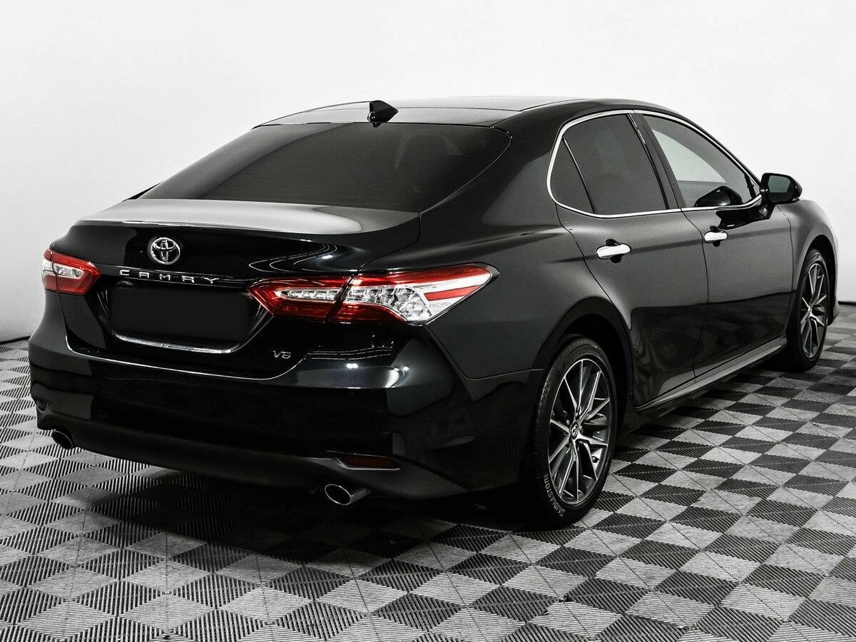 Toyota Camry 2023