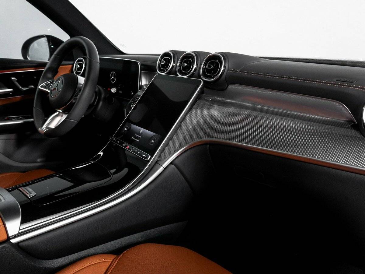 Mercedes-Benz GLC 2023