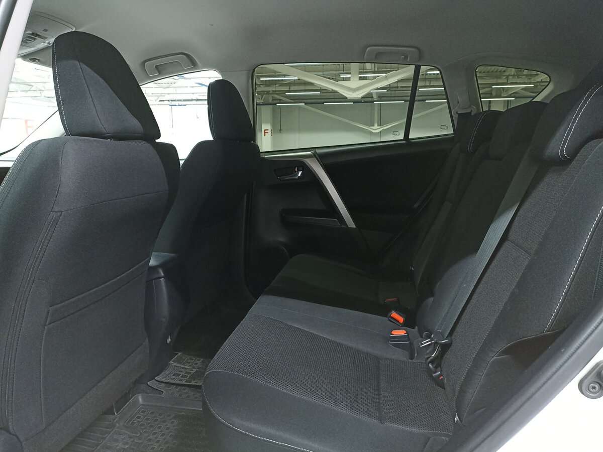 Toyota RAV4 2019