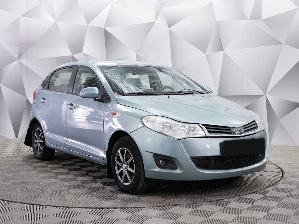 Chery Very (A13)