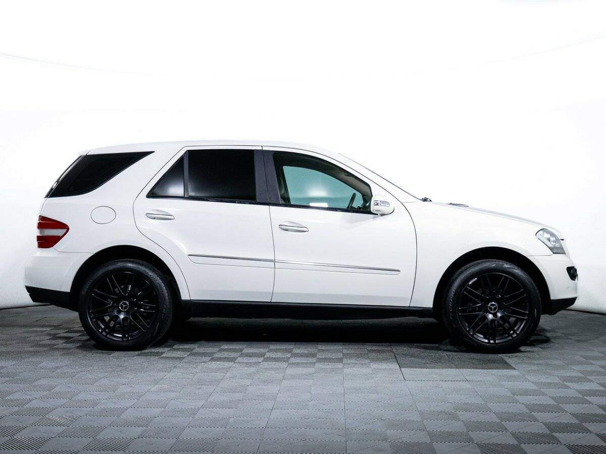 Mercedes-Benz M-Класс