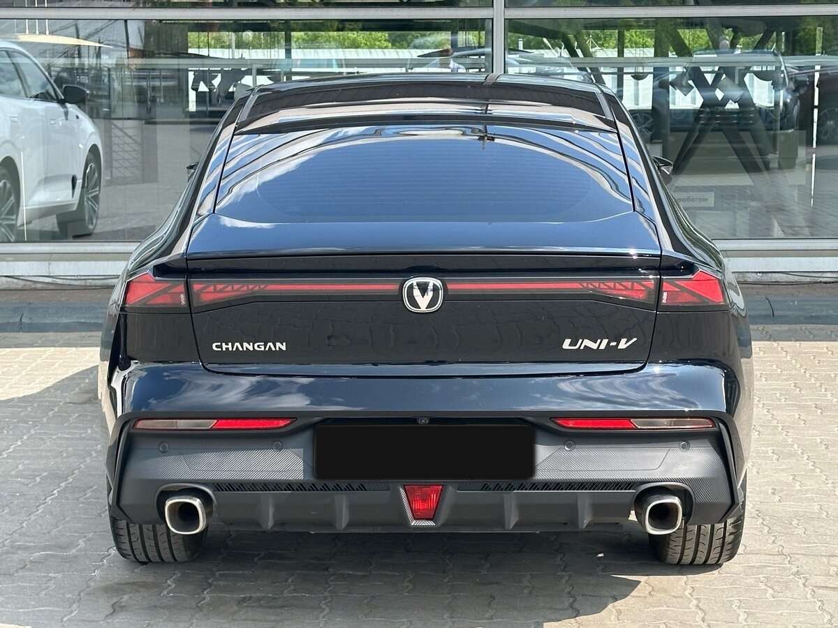Changan UNI-V