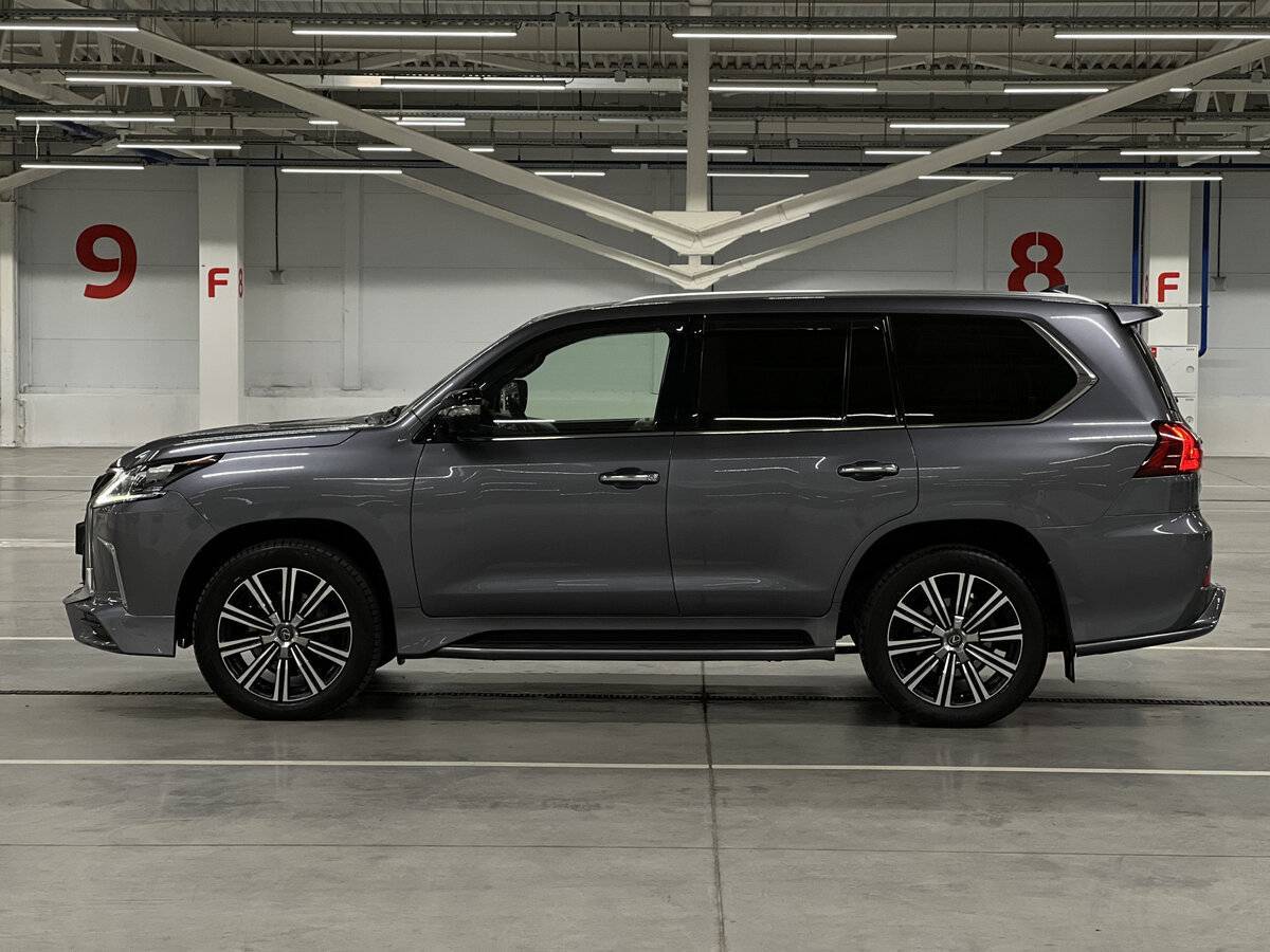 Lexus LX