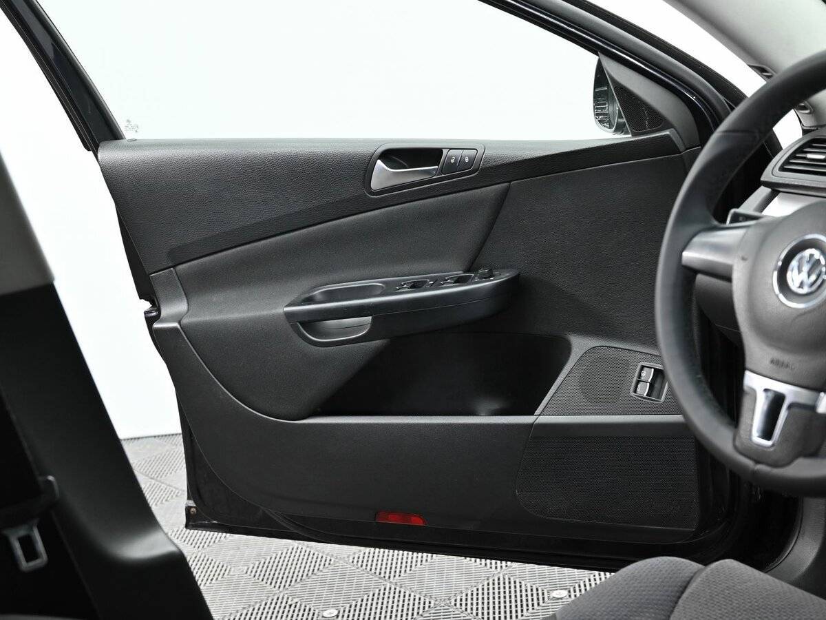 Volkswagen Passat 2010