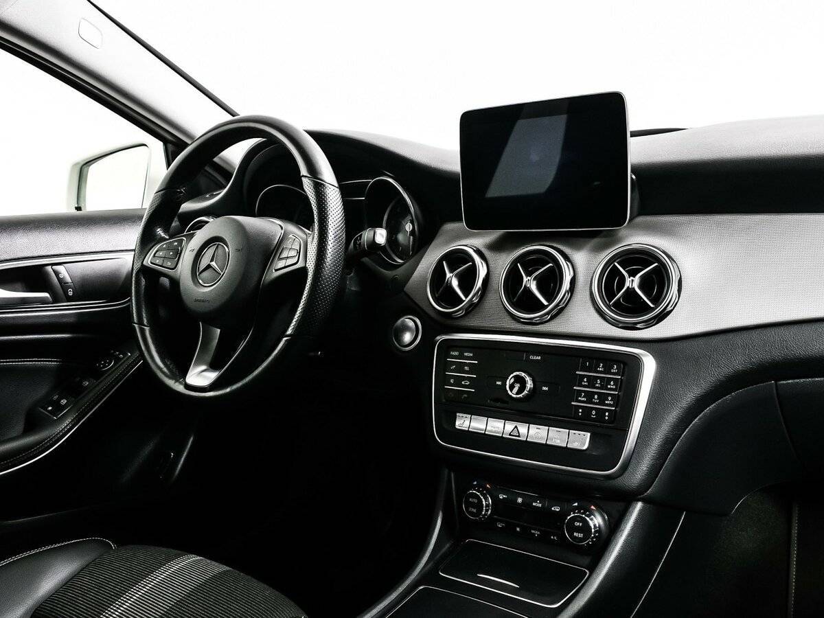 Mercedes-Benz GLA 2019