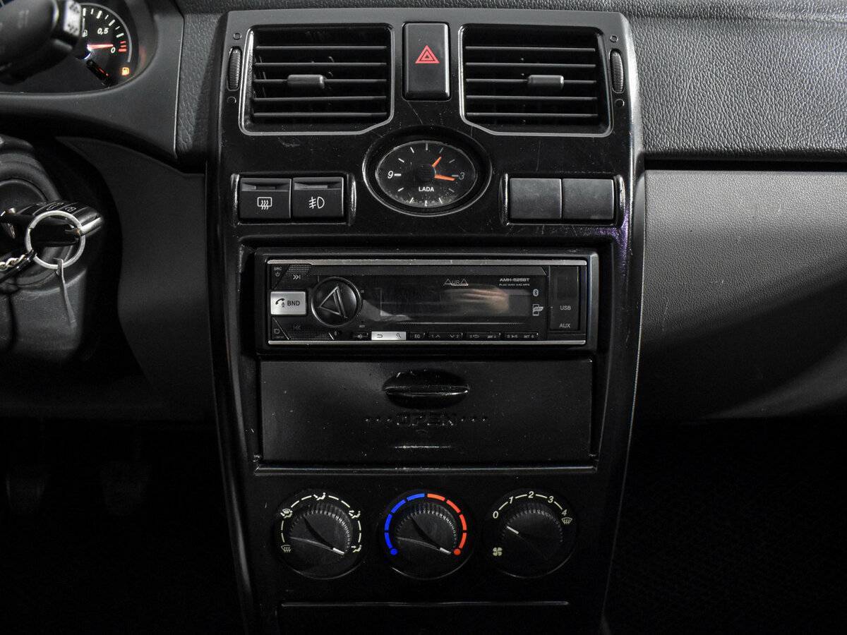 Lada (ВАЗ) Priora 2011