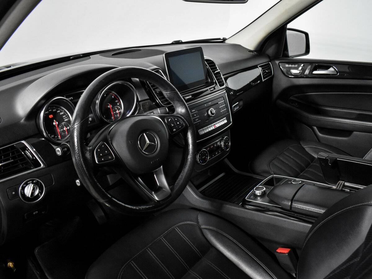 Mercedes-Benz GLE 2016