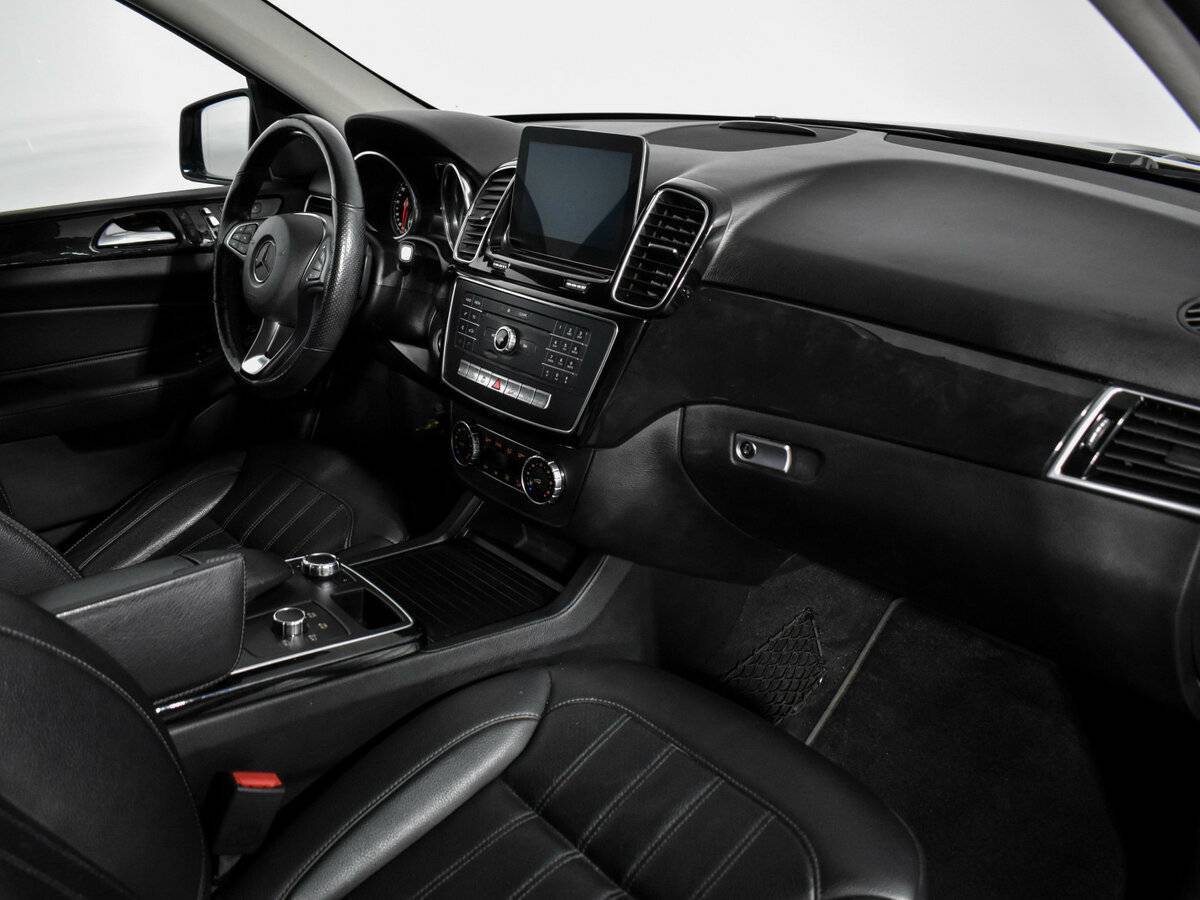 Mercedes-Benz GLE 2016