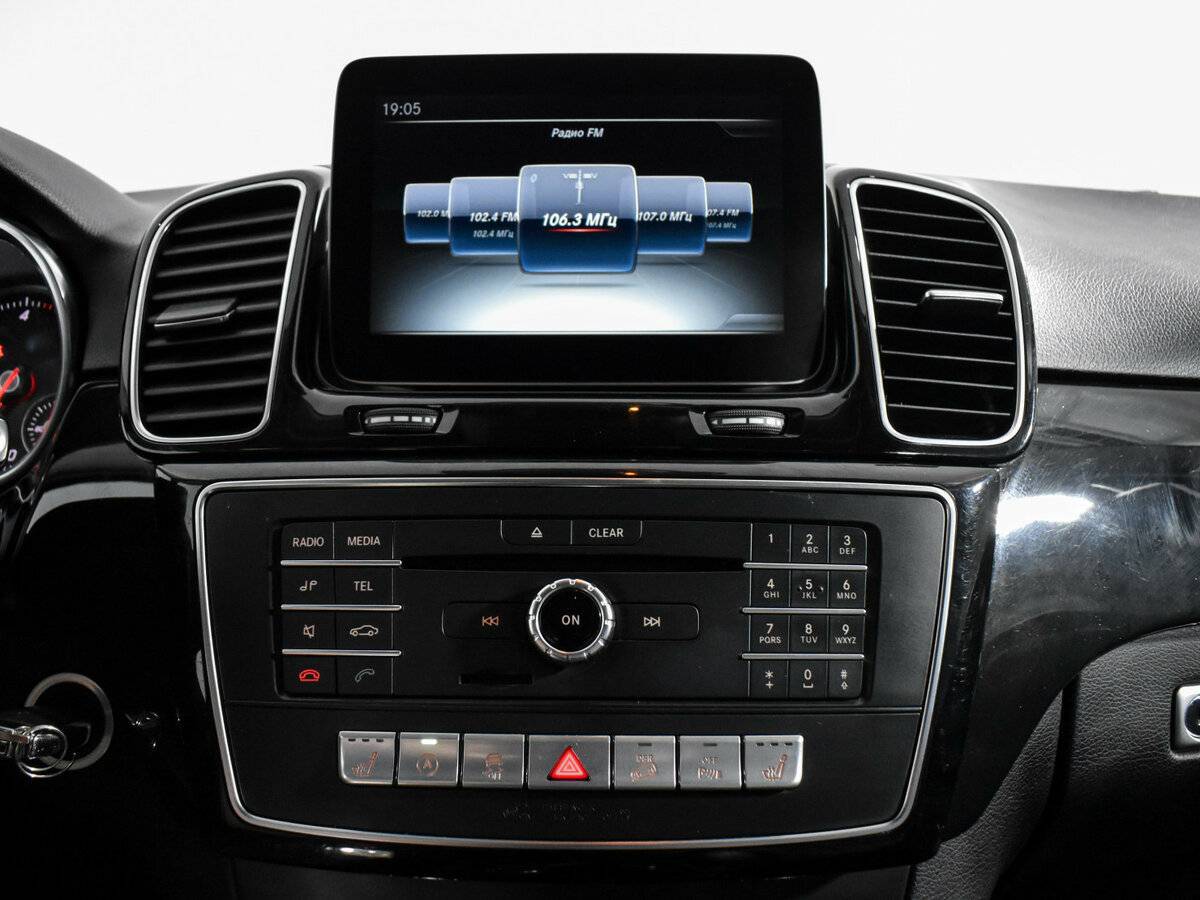 Mercedes-Benz GLE 2016