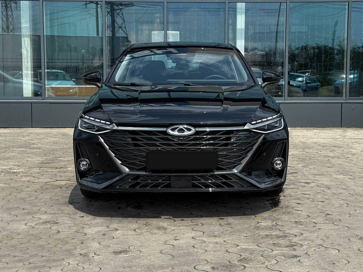 Chery Arrizo 8