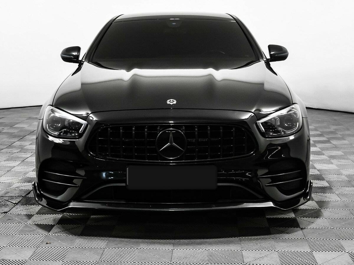 Mercedes-Benz E-Класс 2021