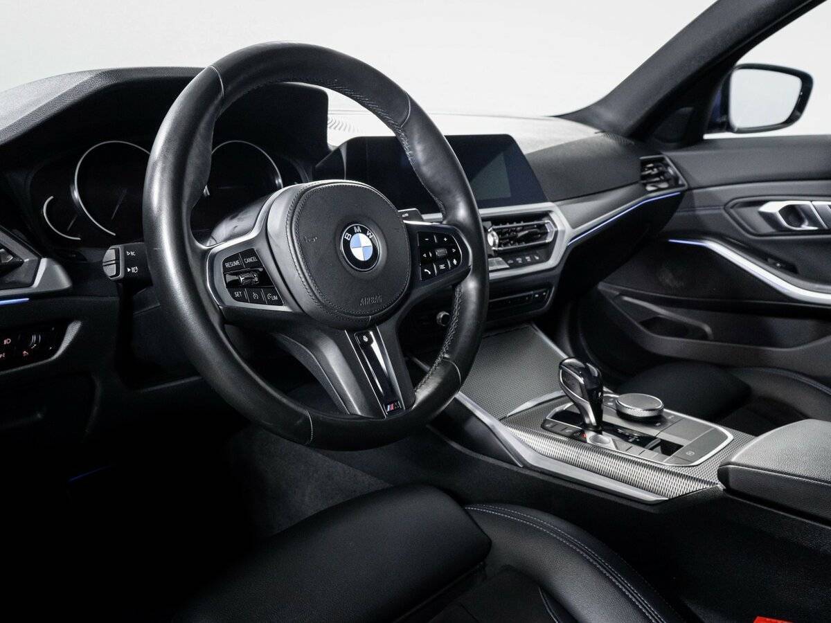 BMW 3 серии 2019