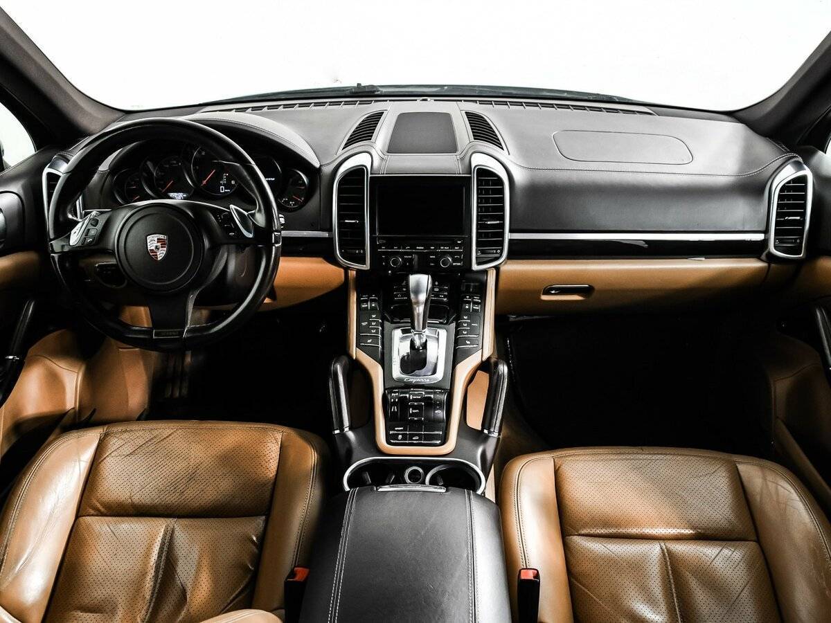 Porsche Cayenne 2012