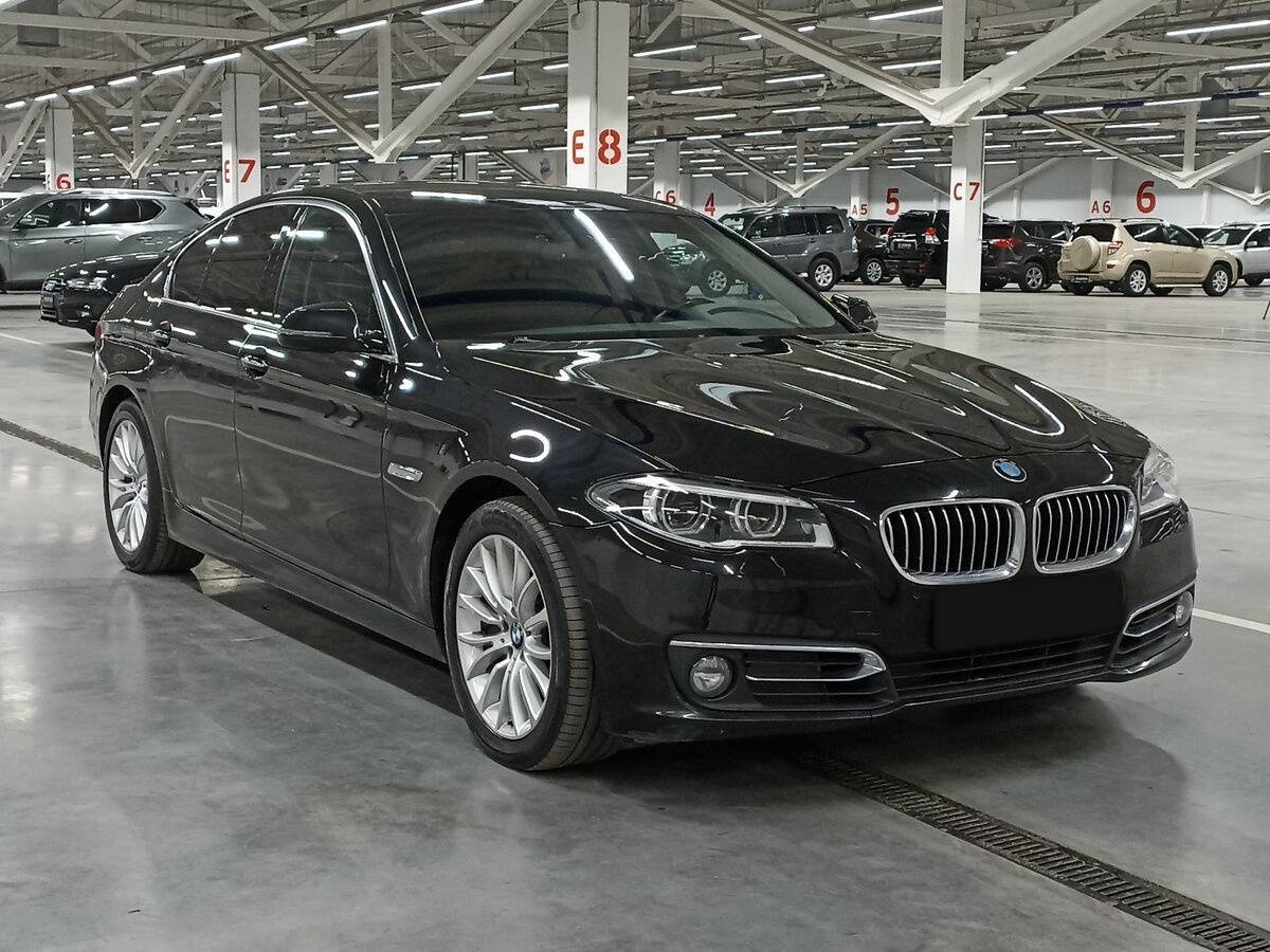 BMW 5 серии 2016
