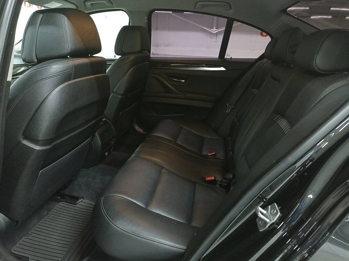 BMW 5 серии 2016