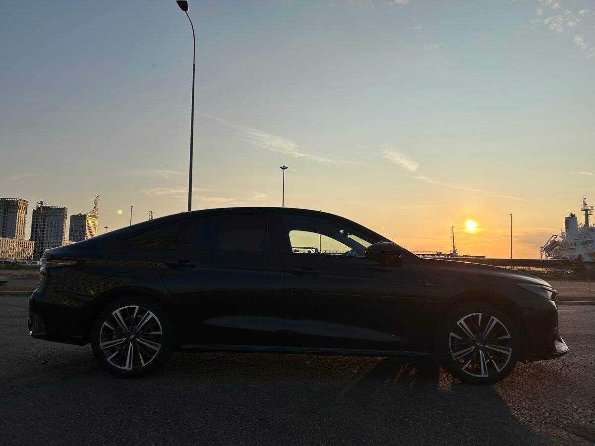 Chery Arrizo 8