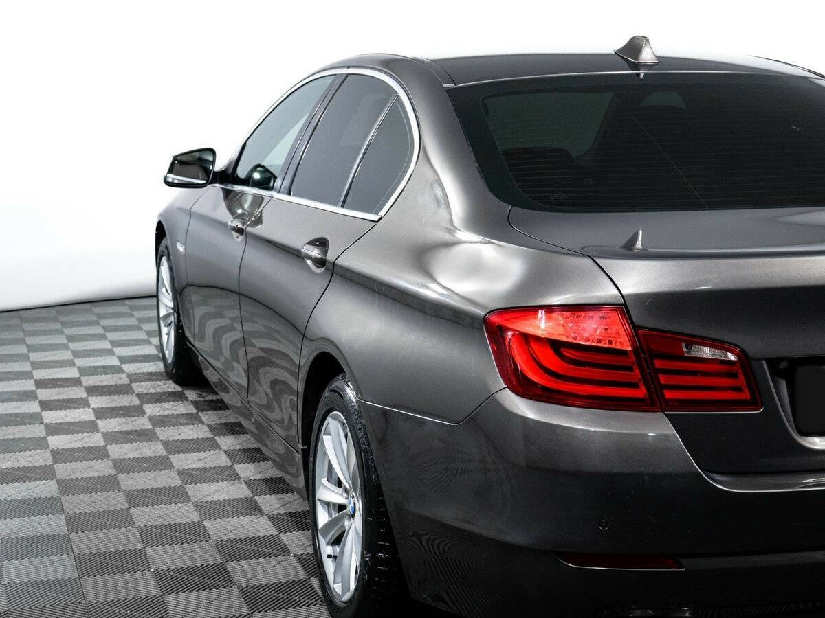 BMW 5 серии 2012