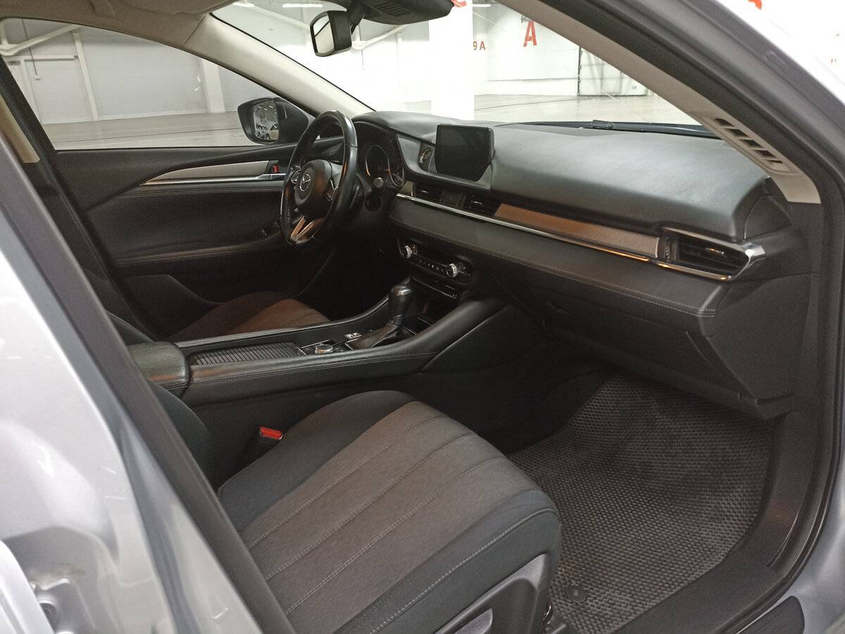 Mazda 6 2019