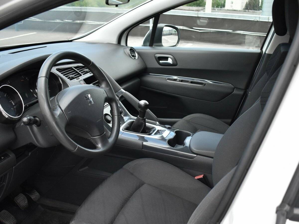 Peugeot 3008 2012