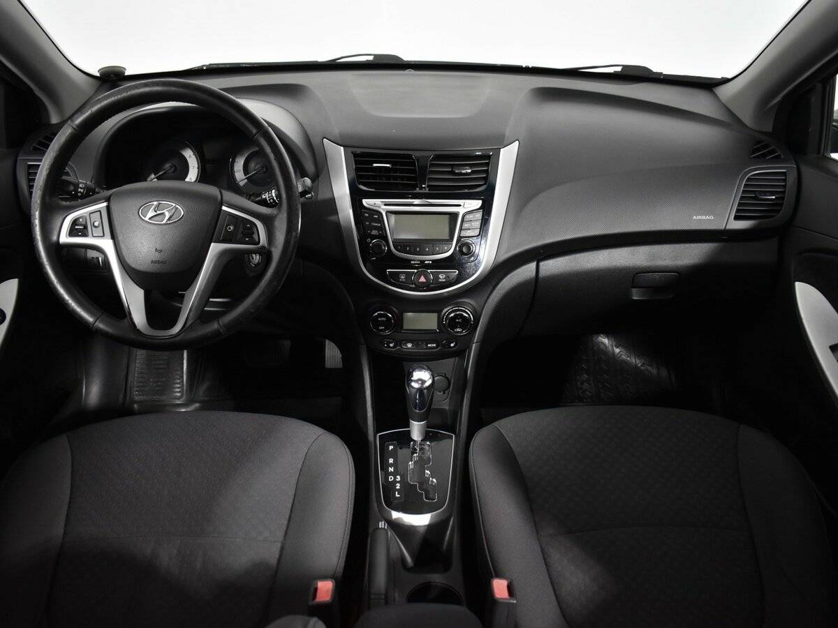 Hyundai Solaris 2012