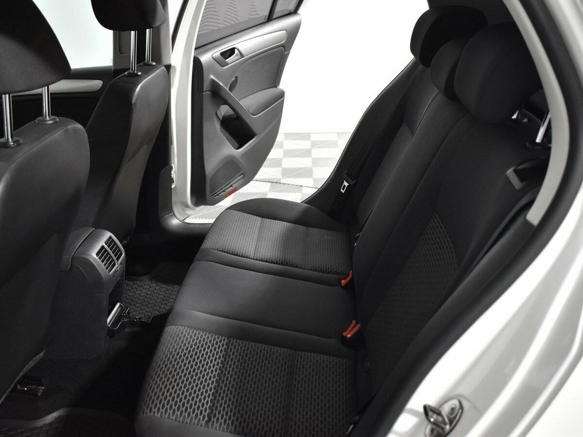 Volkswagen Golf 2010