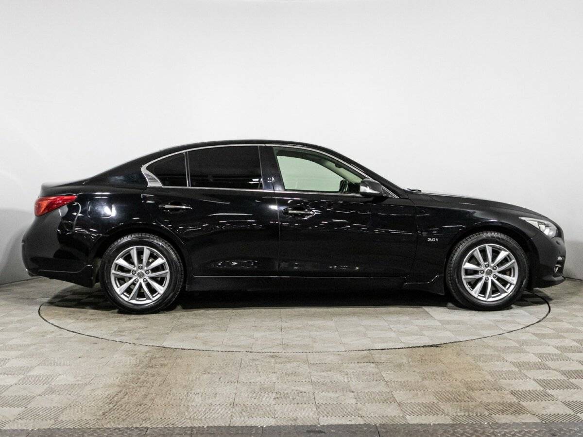 Infiniti Q50