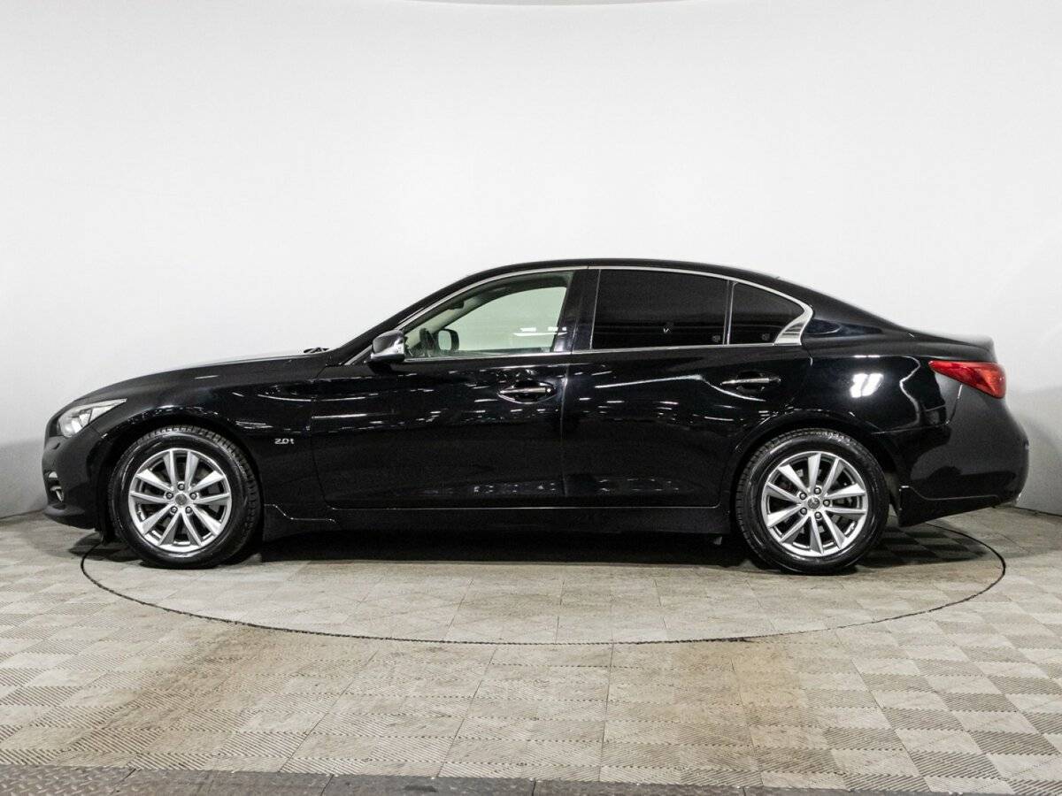 Infiniti Q50