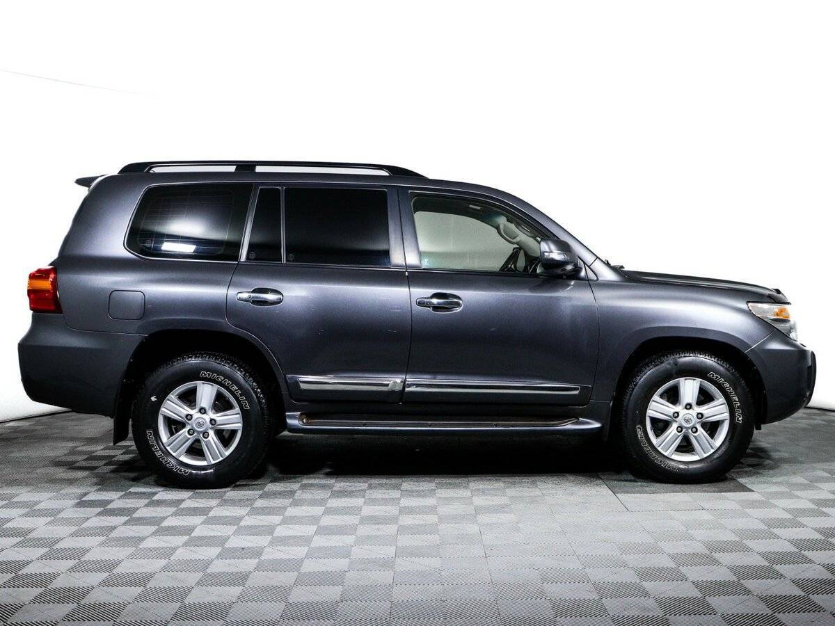 Toyota Land Cruiser 2014