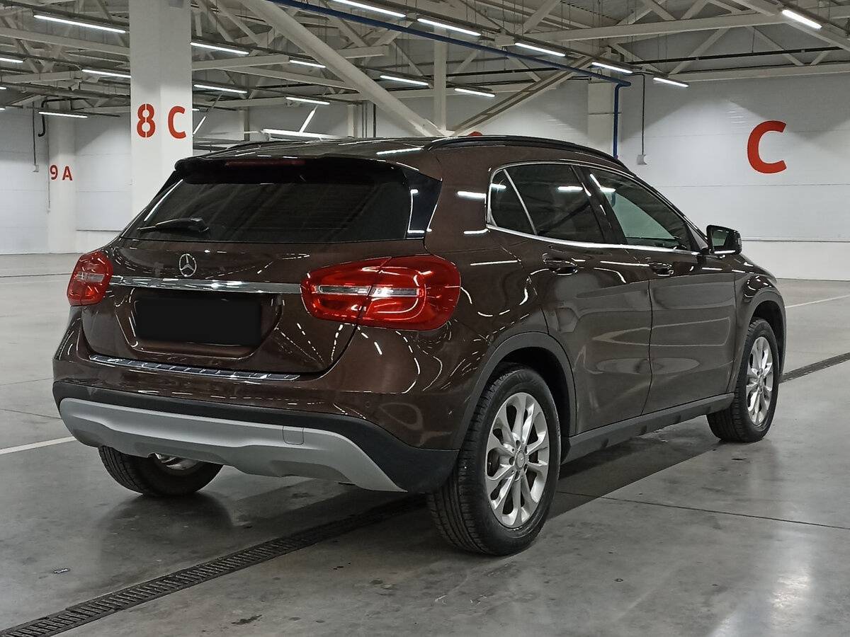 Mercedes-Benz GLA