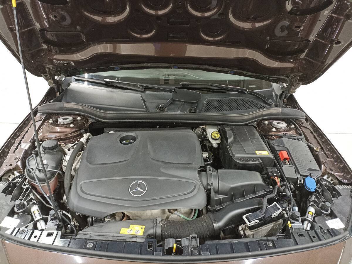 Mercedes-Benz GLA 2015
