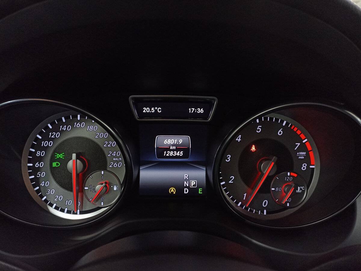 Mercedes-Benz GLA 2015