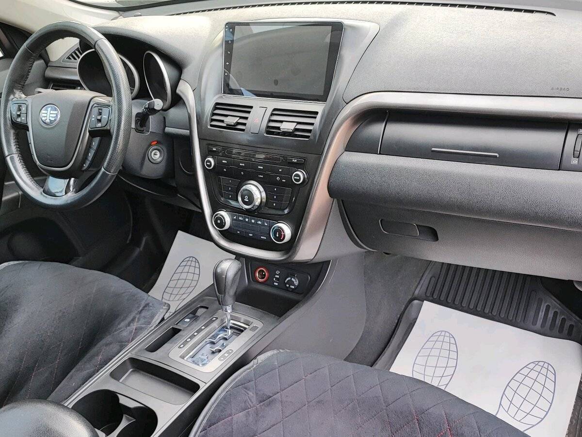 FAW Besturn X80