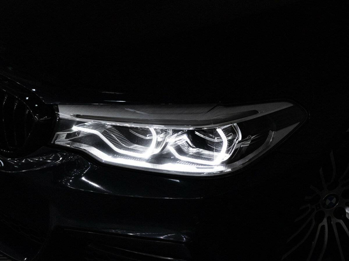 BMW 5 серии 2017