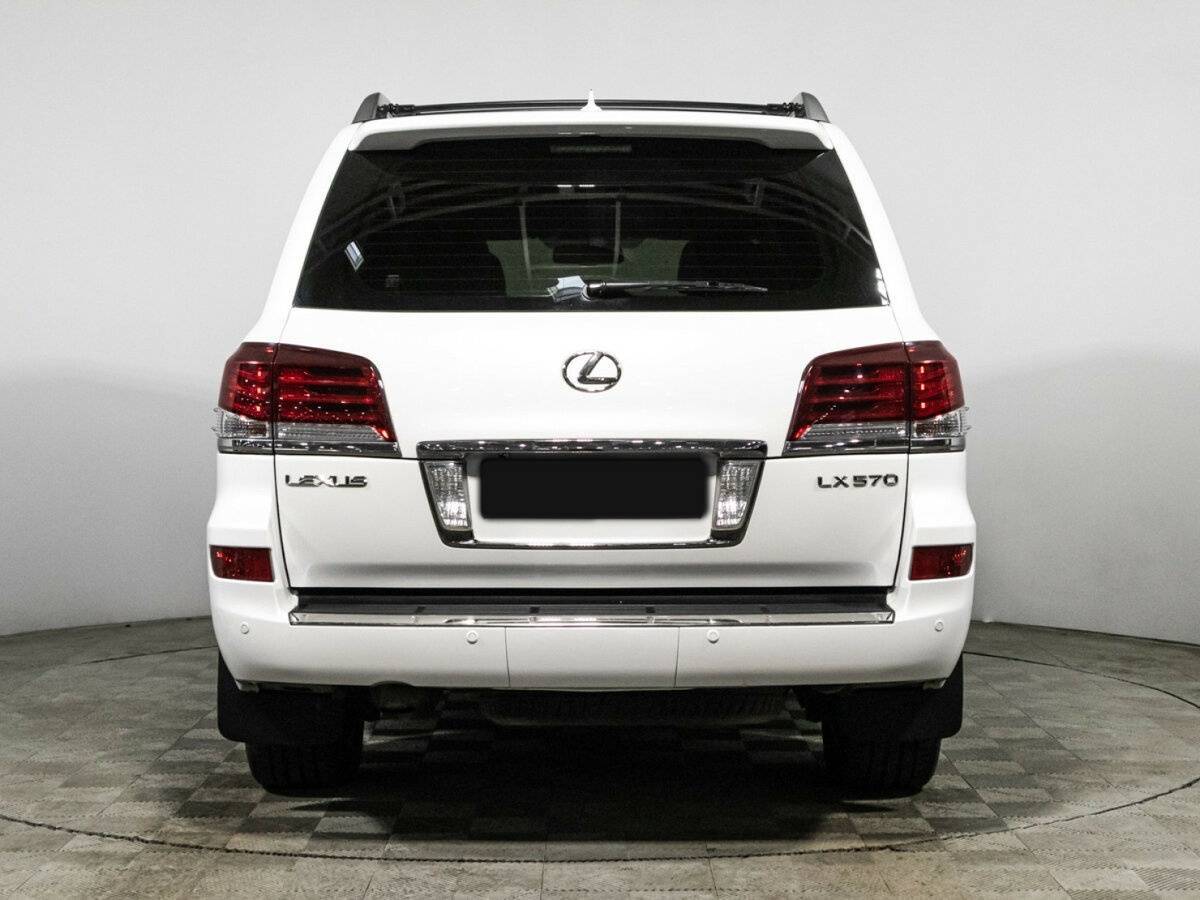 Lexus LX