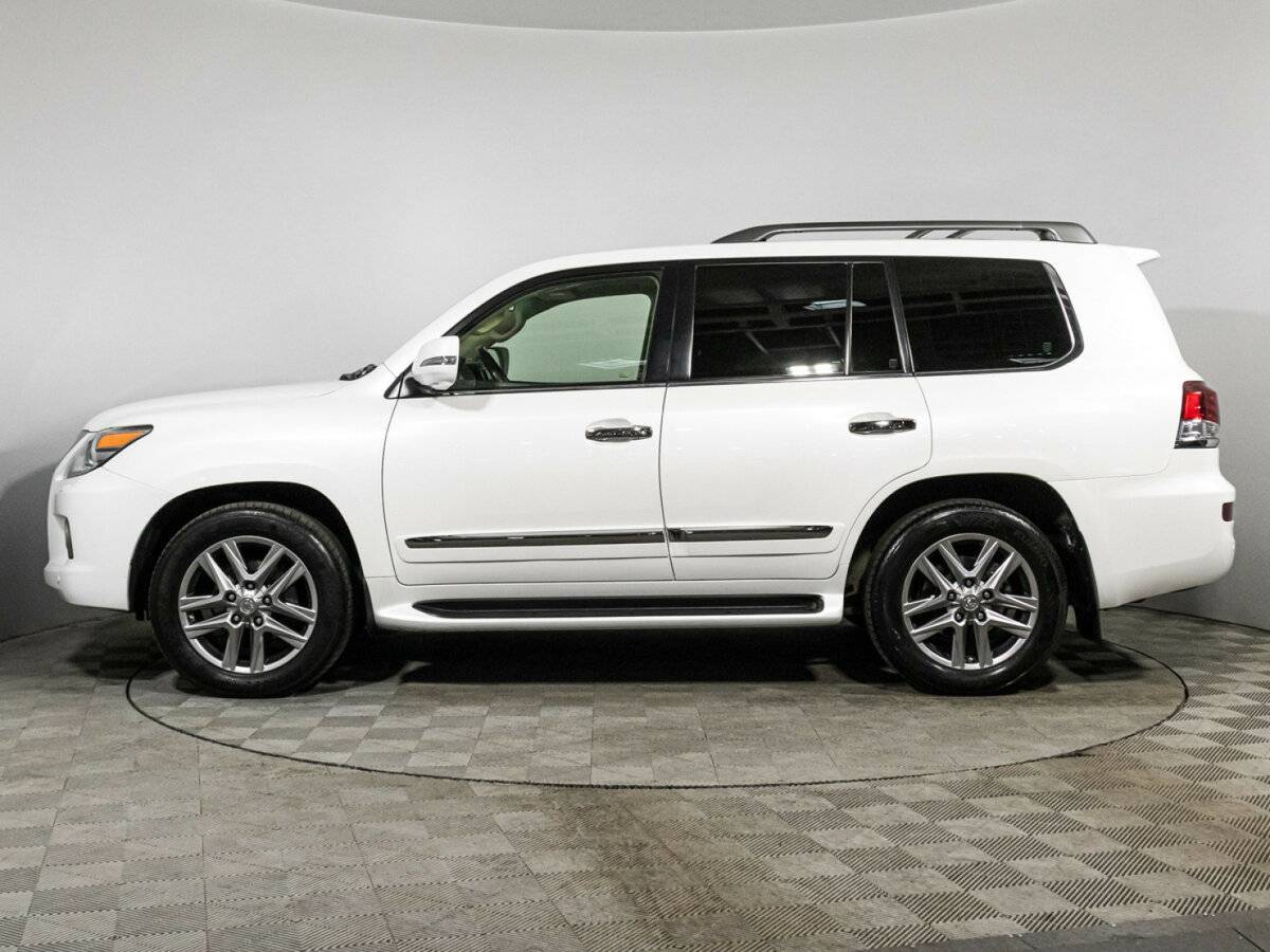Lexus LX