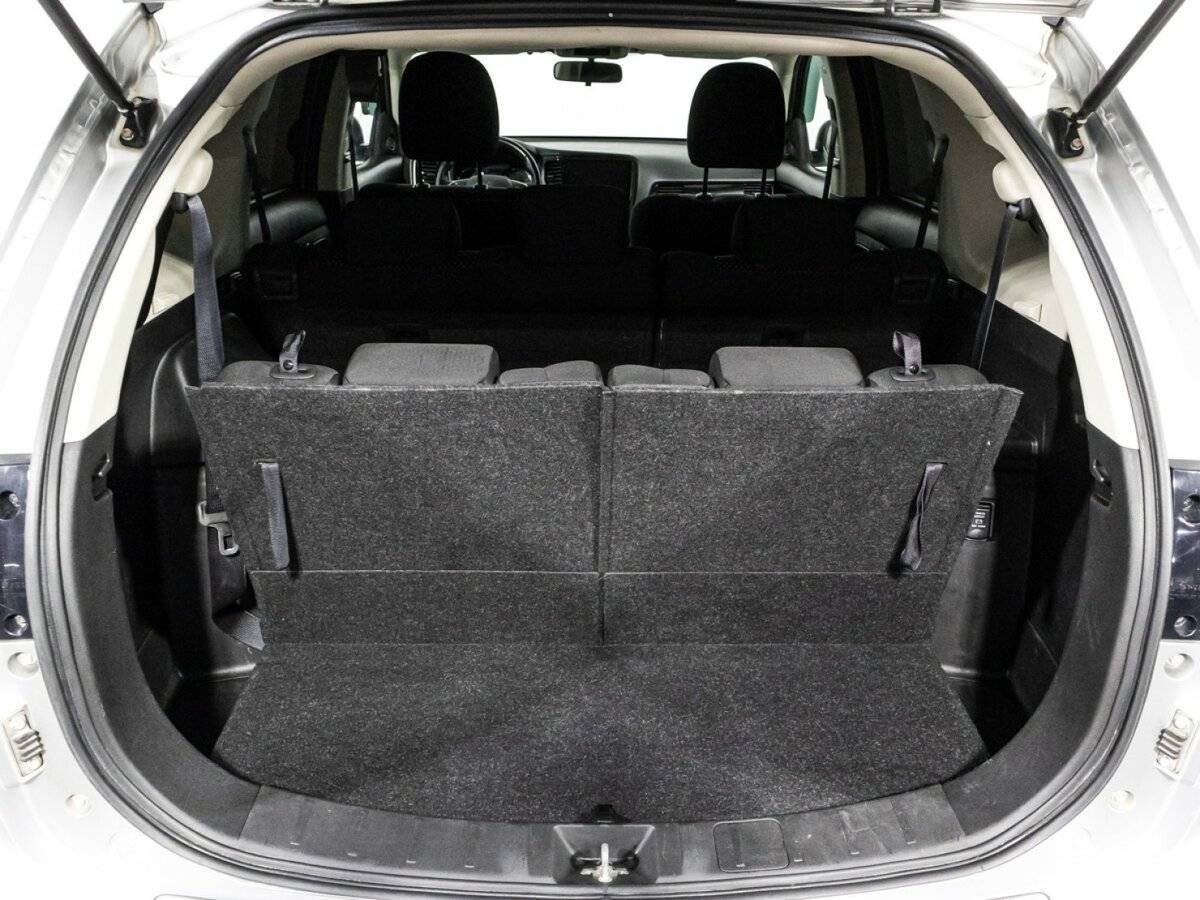 Mitsubishi Outlander 2020