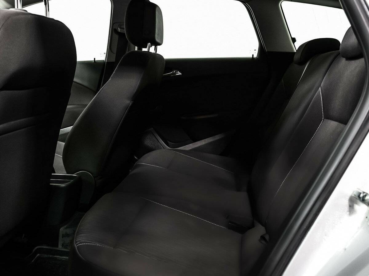 Opel Astra 2013