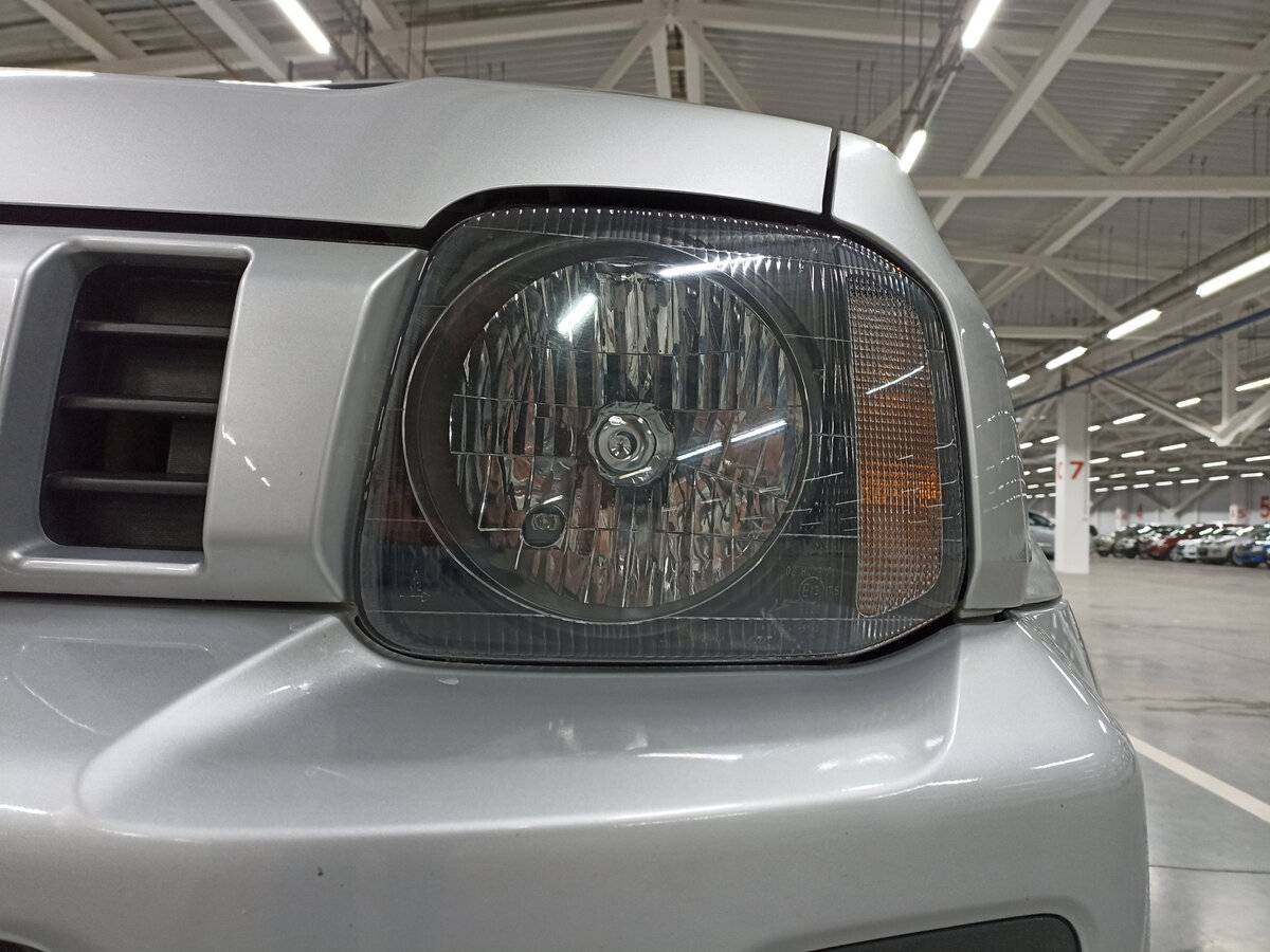 Suzuki Jimny 2013