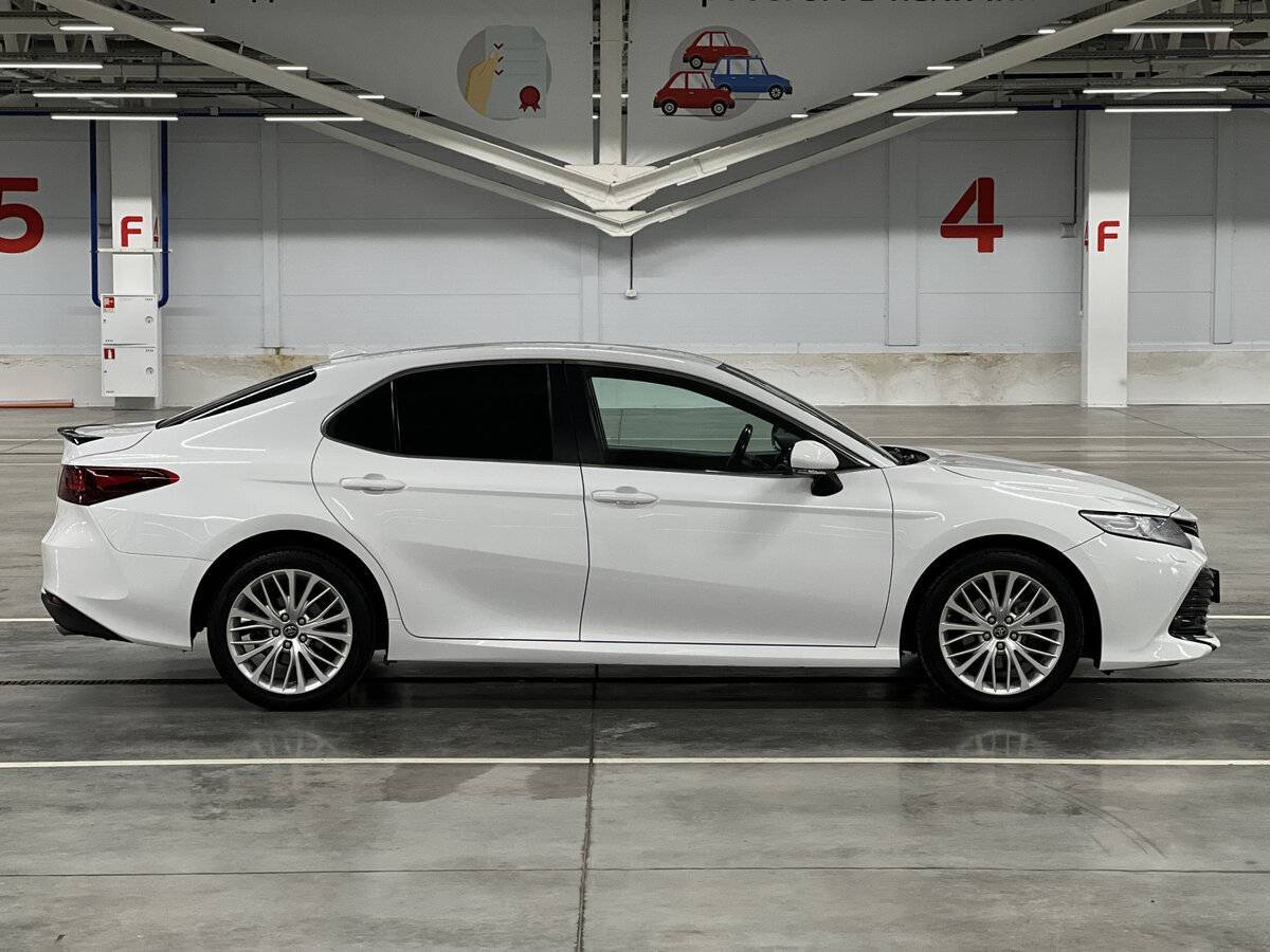 Toyota Camry 2018