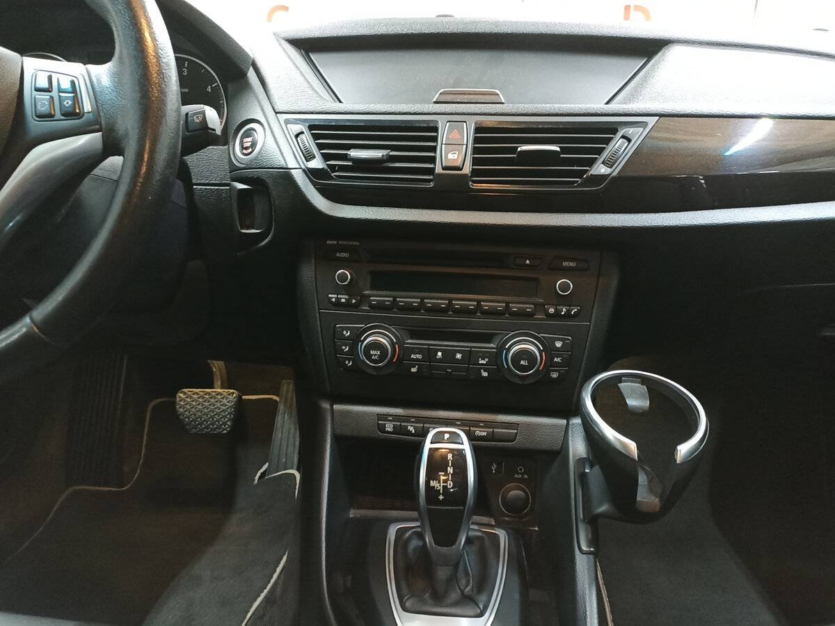 BMW X1 2012